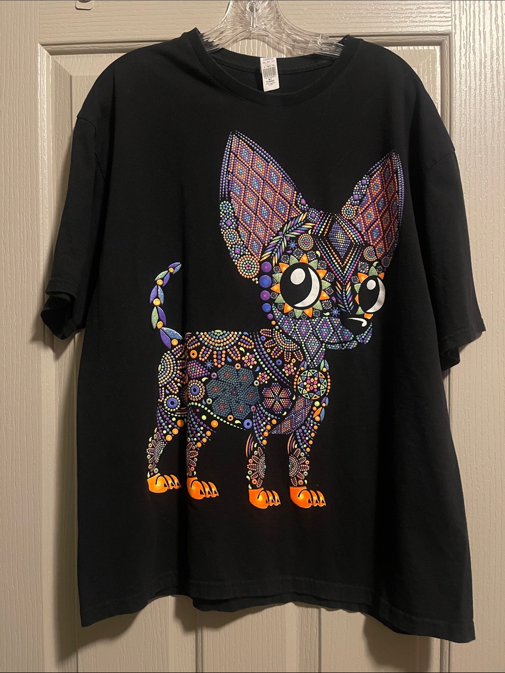 Chihuahua Patterned Mexico Art Graphic Tee - Black